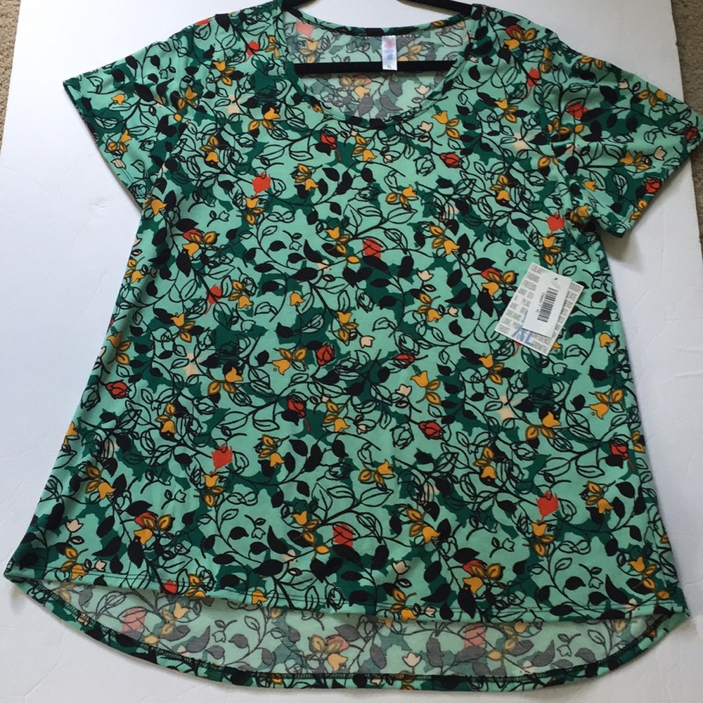 LuLaRoe Classic T🌸